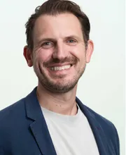 Nicolai Jakobs – Founder | CEO | CMO